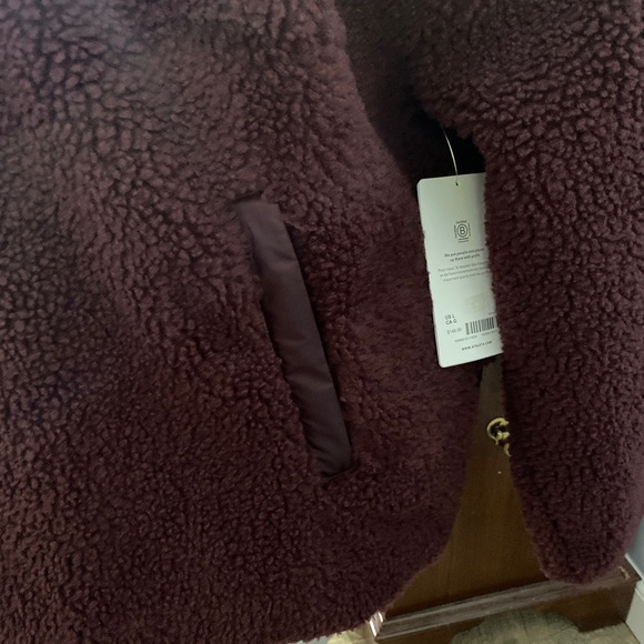 Athleta Cozy Sherpa Snap Sweatshirt - Picture 4 of 10